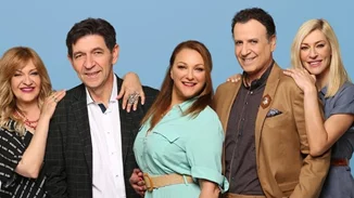 Πασίγνωστος ηθοποιός του "Καφέ της Χαράς" παραδέχθηκε πως "φλερτάρει" με την κατάθλιψη