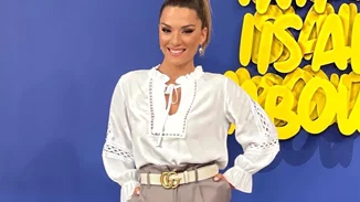 Η Εύα Τσιμιτσέλη πήγε πρώτη φορά σε συναυλία | Η γλυκιά φωτογραφία που δημοσίευσε η Βάσω Λασκαράκη με τη μονάκριβη κόρη της