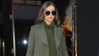 Olive green | Πώς θα φορέσεις την πιο σοφιστικέ απόχρωση της σεζόν