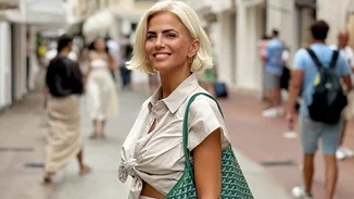 Η Χριστίνα Κοντοβά στο Κάπρι για τα γενέθλιά της | Οι φωτογραφίες που δημοσίευσε