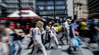 Συναγερμός για το επικίνδυνο κοκτέιλ κορονοϊού, γρίπης και RSV