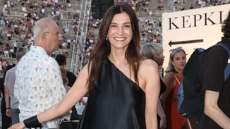 Αντιγόνη Κουλουκάκου | Οι εντυπωσιακές αμακιγιάριστες selfies και η καλοκαιρινή ρουτίνα ομορφιάς της