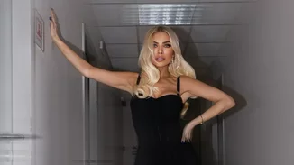 Kατερίνα Καινούργιου | Μας δείχνει για πρώτη φορά το μονόπετρό της