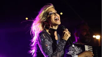 Άννα Βίσση | "Καθόμουν στο καμαρίνι και έκλαιγα" - Το άγνωστο παρασκήνιο από τη συμμετοχή της στη Eurovision