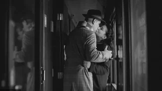 ''Μια μέρα όταν ήμασταν νέοι'' | Ένα έργο για την αγάπη και τις ανεκπλήρωτες υποσχέσεις στο Ίδρυμα Μιχάλης Κακογιάννης