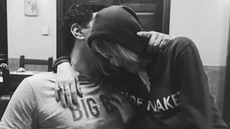 Οι αδημοσίευτες φωτογραφίες που δημοσίευσε η Τζένη Μπαλατσινού για τον Βασίλη Κικίλια