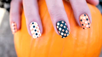 5 "τρομακτικά" εύκολα σχέδια μανικιούρ για το Halloween που μπορείς να κάνεις και μόνη σου