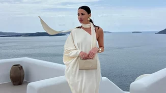 Τι φορούν οι διάσημες fashionistas στις διακοπές τους στην Ελλάδα