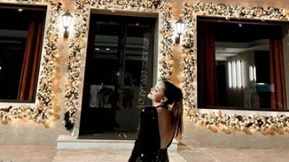 Μαριτίνα Ντενίση | Διασκέδασε σε νυχτερινό μαγαζί της Θεσσαλονίκης - Με μαύρη ολόσωμη φόρμα