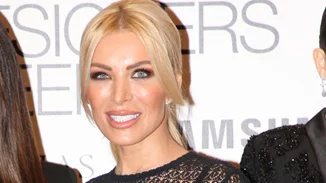 Κατερίνα Καινούργιου | Χάραξαν όλο το αυτοκίνητό της με κλειδί (pic)