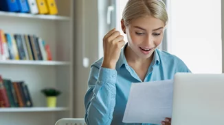 Αυξήσεις μισθών και συντάξεων, νέα μέτρα για ρεύμα και θέρμανση