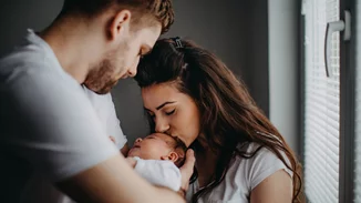 Ο ρόλος του πατέρα στη λοχεία | 4 tips για νέους μπαμπάδες