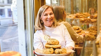 Ντίνα Νικολάου | Η σεφ που φιλοσόφησε την ελληνική κουζίνα