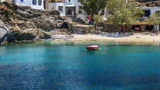 Η La Repubblica υμνεί το ομορφότερο χωριό της Τήνου