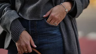 Lip Oil Nails | Η μίνιμαλ τάση του φετινού χειμώνα που κάνει τα νύχια να δείχνουν πιο "ακριβά" από ποτέ