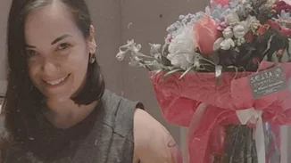 Γενέθλια για την Κατερίνα Τσάβαλου | Το δώρο του Δημήτρη Στεργίου και η ηλικία της