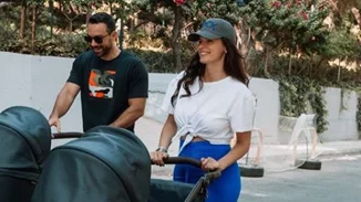 Σάκης Τανιμανίδης | Η αγκαλιά με τις δίδυμες κόρες του μετά την επιστροφή του στην Ελλάδα