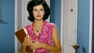 54 χρόνια πριν | H Έλενα Ναθαναήλ σε ένα τρυφερό τετ-α-τετ με τον έρωτα της ζωής της