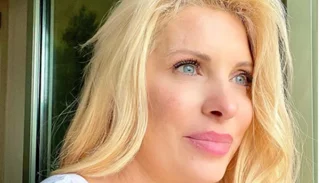 "Πότε θα κάνουμε γιόγκα;" | Η ερώτηση της Ελένης Μενεγάκη σε γνωστή Ελληνίδα τραγουδίστρια