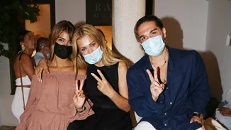 Νατάσα Θεοδωρίδου, Χριστιάνα Μπέτα και Χρήστος Μάστορας μαζί στην Μύκονο