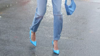 6 ζευγάρια παπούτσια που ταιριάζουν τέλεια με τζιν σε ίσια γραμμή