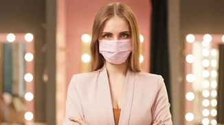 5 αποτελεσματικοί τρόποι να καταπολεμήσεις τη maskne