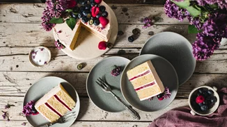 Εορτολόγιο | Ποιος γιορτάζει σήμερα, Δευτέρα 28 Οκτωβρίου