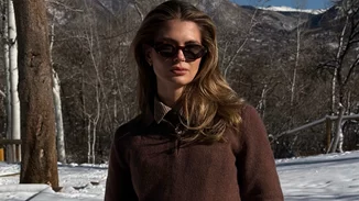 Η Αμαλία Κωστοπούλου φόρεσε τη vintage γούνα της μητέρας της, υιοθετώντας τη σημαντικότερη συμβουλή μόδας