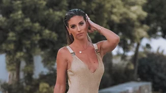 Αθηνά Οικονομάκου | Το αγαπημένο της cuticle oil για τα πιο ενυδατωμένα και δυνατά νύχια