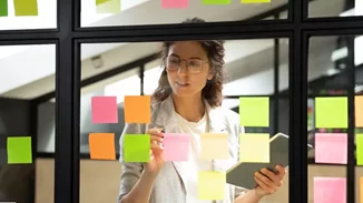 Πώς θα ξεκλειδώσουμε τον εγκέφαλό μας με τα έξυπνα νοοτροπικά συμπληρώματα διατροφής