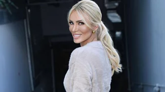 Κατερίνα Καινούργιου | Με μπουστάκι και κολάν ξεκίνησε γυμναστική