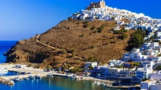 CNBC | "Ελλάδα, η διαχρονικά αγαπημένη!"