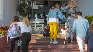 Φοβίζει η οξεία ηπατίτιδα στα παιδιά: Έγινε μεταμόσχευση στο 10% όσων νόσησαν - Τα τρία κύρια συμπτώματα