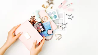 Tried & tested | 8+1 best seller προϊόντα μακιγιάζ που κοστίζουν λιγότερο από 20 ευρώ