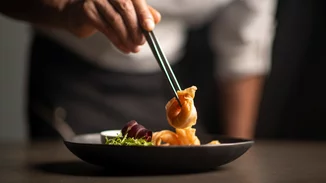 8 διαιτολόγοι μοιράζονται τις αγαπημένες τους συνταγές και τις τροφές που προτιμούν