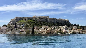 Τo ομορφότερο ξενοδοχείο στον κόσμο βρίσκεται στην Ελλάδα σύμφωνα με τα βραβεία Prix Versailles