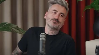 Γιώργος Μαυρίδης | "Έπαθε μια εμμονή μαζί μου ότι θα γίνω γκέι - Για πολλά χρόνια άλλαζα τη φωνή μου"