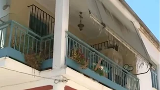 Λάρισα | "Ήταν αγρίμι" - Συγκλονίζει η θεία της γυναίκας που ήταν κλειδωμένη στο σπίτι για 42 χρόνια