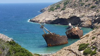 Η πιο διάσημη παραλία με "Ναυάγιο" στο Αιγαίο | Σε ποιο νησί βρίσκεται