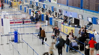 Χρονιά ρεκόρ το 2023 για τα ελληνικά αεροδρόμια - Στα ύψη η επιβατική κίνηση