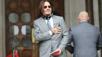 Ο Johnny Depp κάνει το ντεμπούτο του στον κόσμο των NFT, πουλώντας προσωπικά του έργα