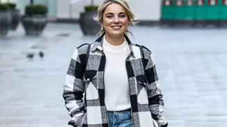 5 τζιν παντελόνια τόσο άνετα όσο και οι φόρμες σου