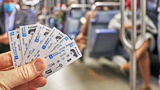 Au revoir στο χάρτινο εισιτήριο του Μετρό στο Παρίσι που ενέπνευσε καλλιτέχνες και εξυπηρέτησε χρήστες κάνναβης