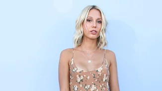 Μαρία Ολυμπία Γλιξμπουργκ | Η casual chic εμφάνιση με το φόρεμα που αξίζει να προσθέσεις πρώτο στη φθινοπωρινή γκαρνταρόμπα σου