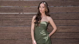 Το dress code είναι "κομψή σε κάθε ανοιξιάτικη περίσταση" και η Μαρία Παπαγεωργίου προτείνει τα πιο χρήσιμα styling tips για να το πετύχεις