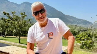 Γιώργος Πατούλης | Η γυναίκα που στέκεται διακριτικά στο πλευρό του - Μαζί στην Ιθάκη