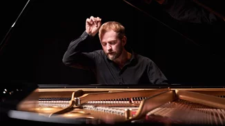 Μεγάλοι ερμηνευτές στο Μέγαρο Μουσικής | Viktoria Mullova και Alasdair Beatson