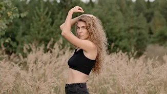 Μαλλιά σαν μετάξι από ένα hair brand που σέβεται τα ζώα και τον πλανήτη