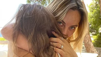 Η Αλεξάνδρα Μαροσούλη βάφει τη μητέρα της | Η Ελεονώρα Μελέτη σε απίστευτο διάλογο με την κόρη της