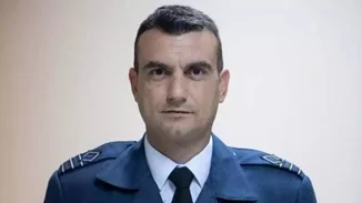 Στη Μεγάλη Μαντίνεια η κηδεία του επισμηναγού Επ. Κωστέα - Τελετή απόδοσης τιμών στο ΥΠΕΘΑ